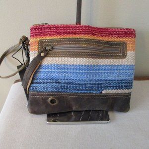 Myra Bag Fresh Look Pouch
